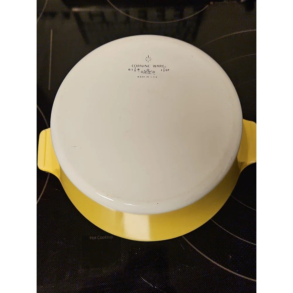 Vintage Corning Ware Casserole Dish B-1 3/4-B - 1.75 QT Harvest Gold